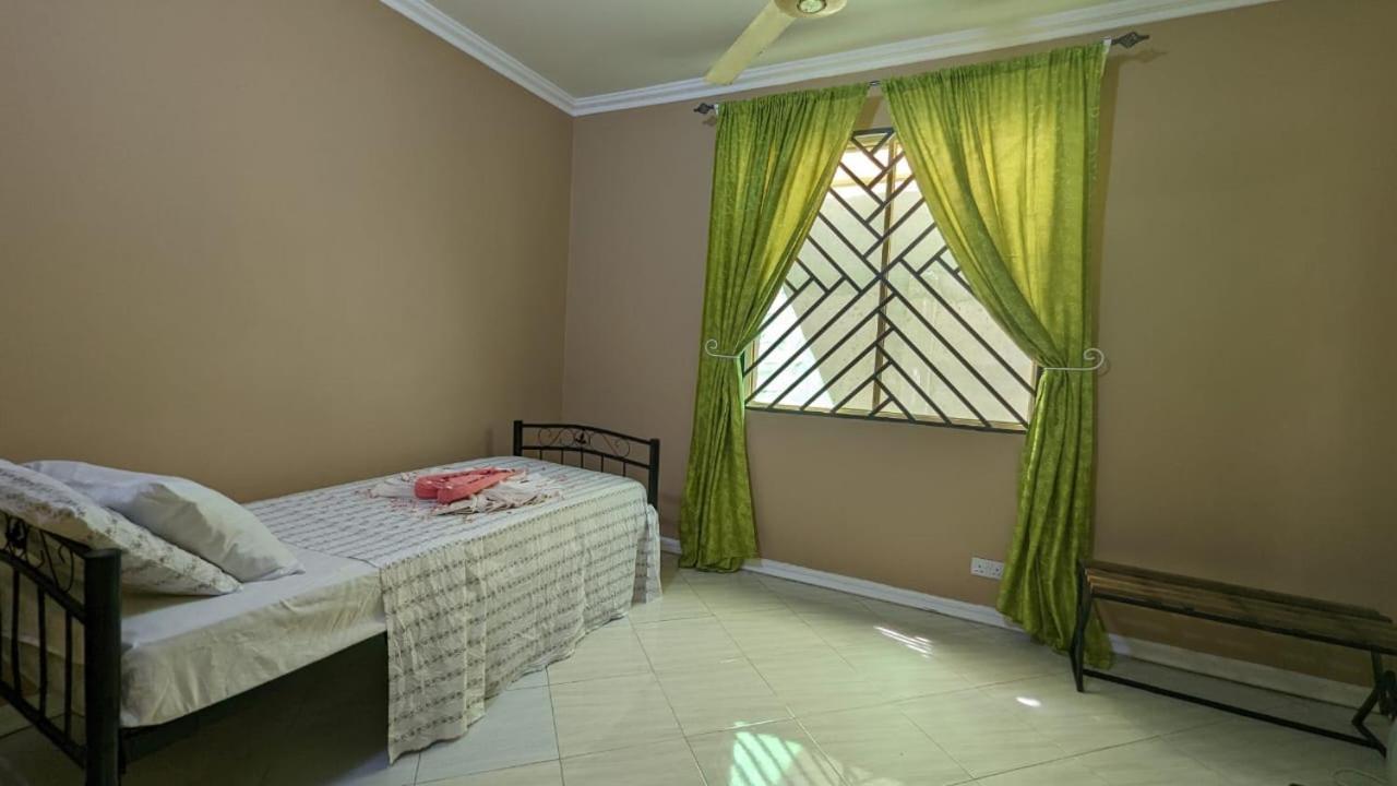 Babajay Family Home Darüsselam Dış mekan fotoğraf